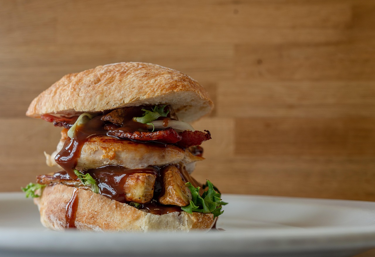 Photo of a typical restaurant hamburger.